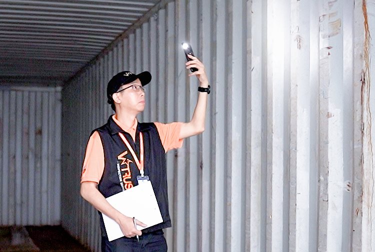 Container loading supervision